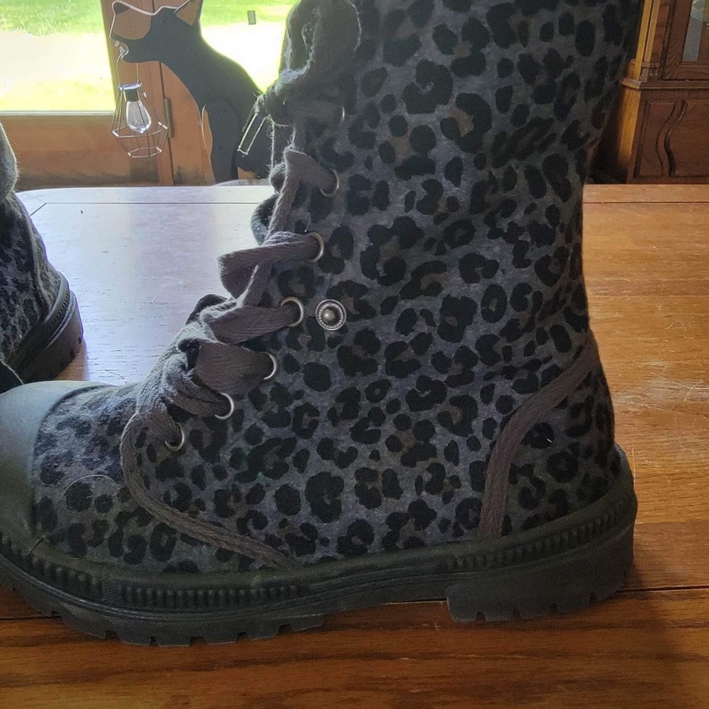 In Charge Boot